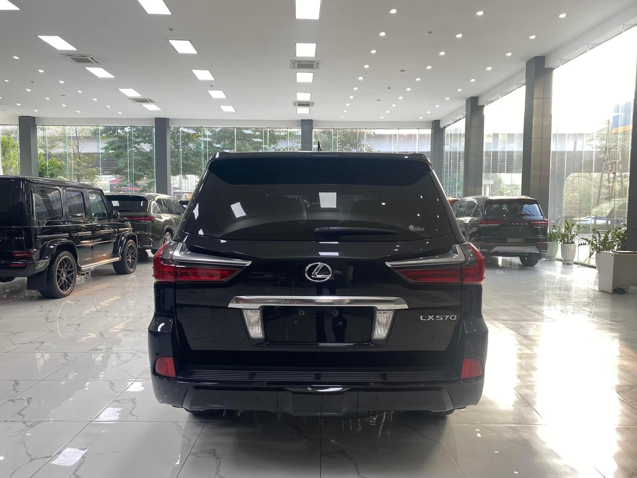 Bán Lexus LX570 nhập Mỹ 2016, biển Hà Nộ, xe cực mới, giá hơn 4 tỷ.