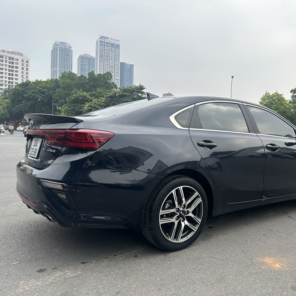 Cần bán xe Kia Cerato Luxury đời 2020