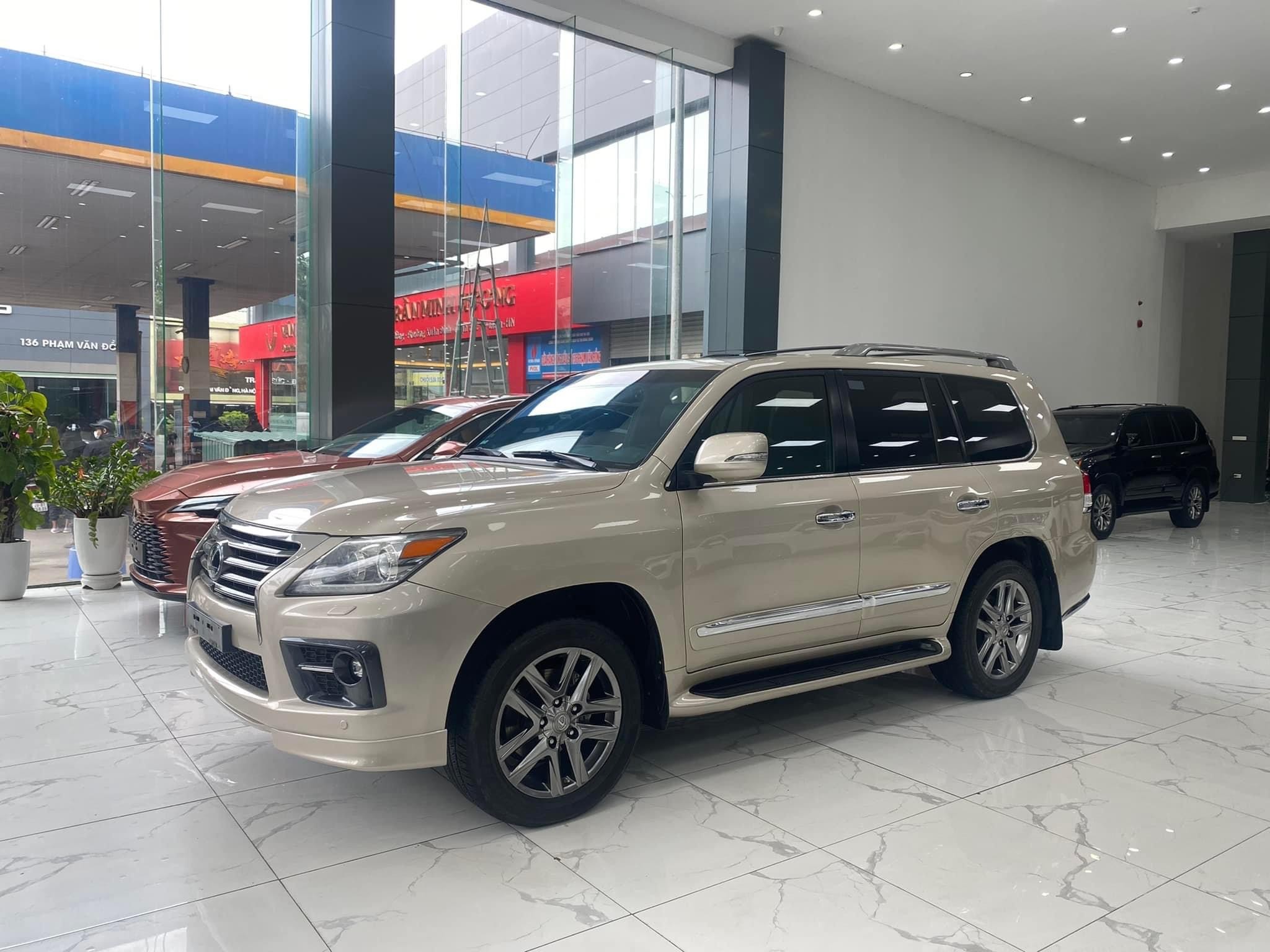 Bán Lexus LX570 nhập Trung Đông, sản xuất 2015, 1 chủ từ mới.