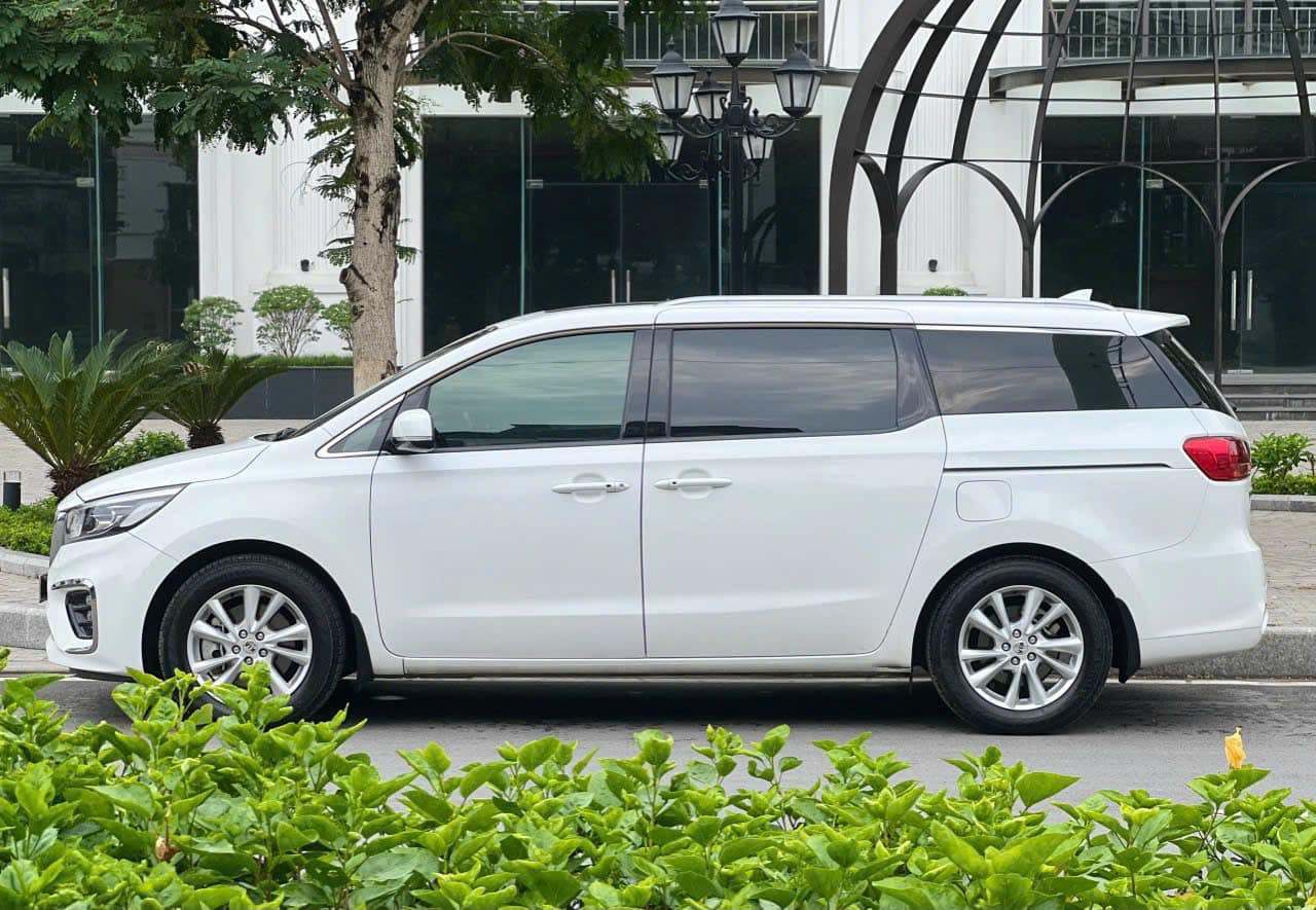 Cần bán xe KIA Sedona 2.2DATH Luxury đời 2020