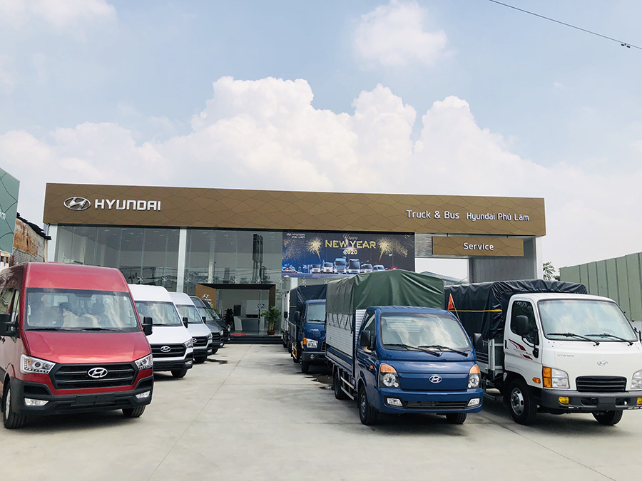 showroom hyundai phu lam 2