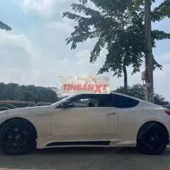 Hyundai Genesis Trắng