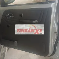 Mitsubishi Pajero Bạc