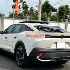 Peugeot 408 GT 2024 Trắng 30000km hãng