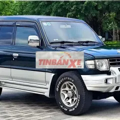 Mitsubishi Pajero V6 3500 Xanh đậm