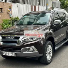 Isuzu MU-X 1.9 AT nhập Thái Lan model 2019