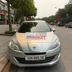 Peugeot 408 màu Bạc