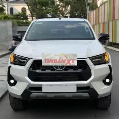 Toyota Hilux 2025 Số Tự Động - Lướt 6.000km