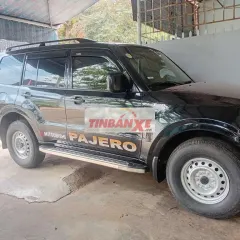 Mitsubishi Pajero V93 màu Đen