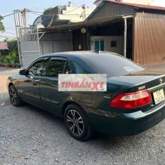 Mazda 626 Xanh rêu