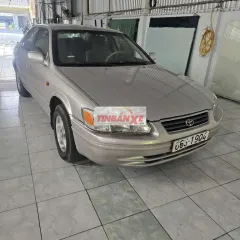 Toyota Camry 2001 Bạc