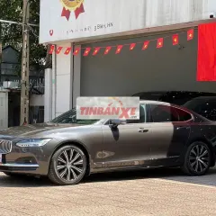 Volvo S90 T6 Inscription 2021 - odo 5v4 km