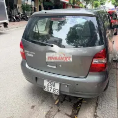 Nissan Grand Livina 7 chỗ Xám