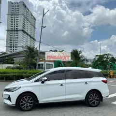 Hcm em bán BYD M6 2025