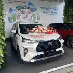 Toyota Veloz Cross giảm 100% LPTB