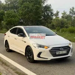 Hyundai Elantra 2017 Trắng