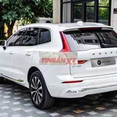 Volvo XC60 Ultimate Bright B6 2023 Trắng