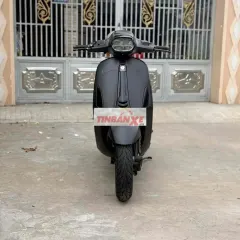 Vespa 125 đen nhám đèn led 2015 Bstp