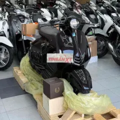 Vespa 946 125 Nhập Ý NEW 100% 2026 Horse