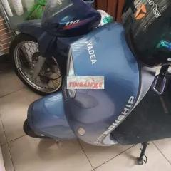 Xe máy điện Yadea M6i Xanh