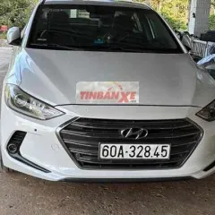bán xe elantra 2.0 .