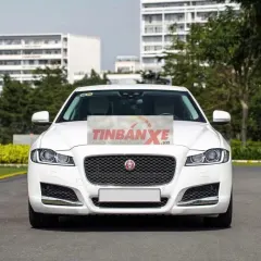 Jaguar XF Pure 2017 - 40.000 miles