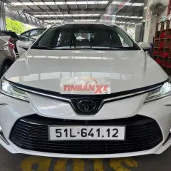 Toyota Corolla Altis 1.8V 2023