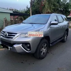 Toyota Fortuner 2018 2.4 G mt Bạc