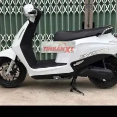 Xe máy điện Vinfast Evo Grand Lite Trắng