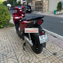 Xe máy điện Yadea Velax H Plus Đỏ