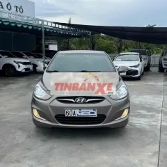 Hyundai Accent 2012 1.4 MT - 142000 km