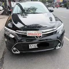 Toyota Camry 2019 2.0E Đen 67000km