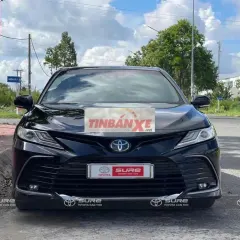 Toyota Camry 2.0Q 2022 Đen chính hãng