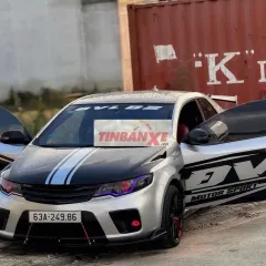 Kia Forte màu Bạc