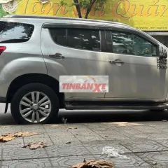 Isuzu Bạc