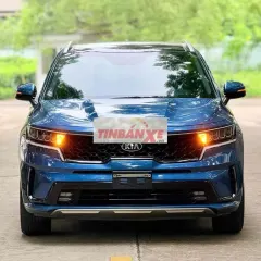 Kia Sorento Luxury 2.2L máy dầu sản xuất 2021