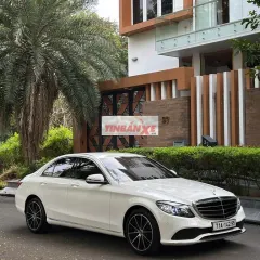 Merc C200 Exclusive Trắng/Kem sản xuất 2021 !