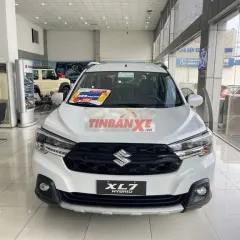 Suzuki XL7 Hybrid Trắng 180 triệu lấy xe