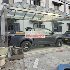 Isuzu D-Max 2021 Base Xám