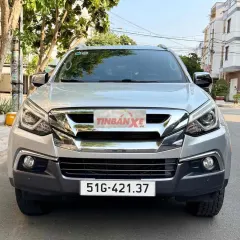 Isuzu mux 1.9mt4x2 2019 xe cực chất máy số zin