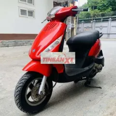 Xe Piaggio Zip màu đỏ biển hà nội
