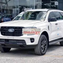 Ford Everest 2026 trả trước 230 triệu nhận xe