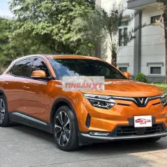 VinFast VF8 Plus 2022 Cam bản mua pin