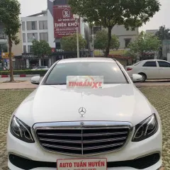 Mercedes-Benz E200 2017 dang ky thang 7/2018