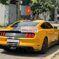Ford Mustang 2014 2015 50.000 km Vàng