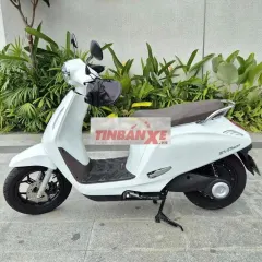 Xe máy điện Vinfast Evo 200 Trắng
