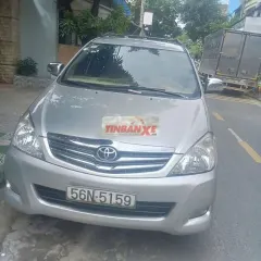 Toyota Innova 2009 Bạc