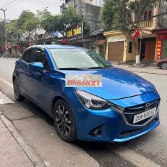 Mazda2 2015 Hatback Xanh