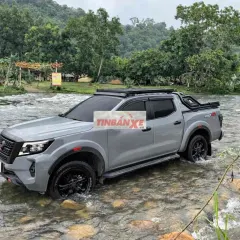 Nissan Navara Pro4X 2022 Xám 70000 km