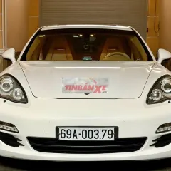 Bán Porsche Panamera 3.6 v6 model 2012 rất mới